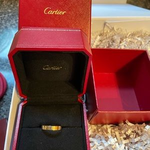 Authentic Cartier 18kt woman’s love ring 7.5